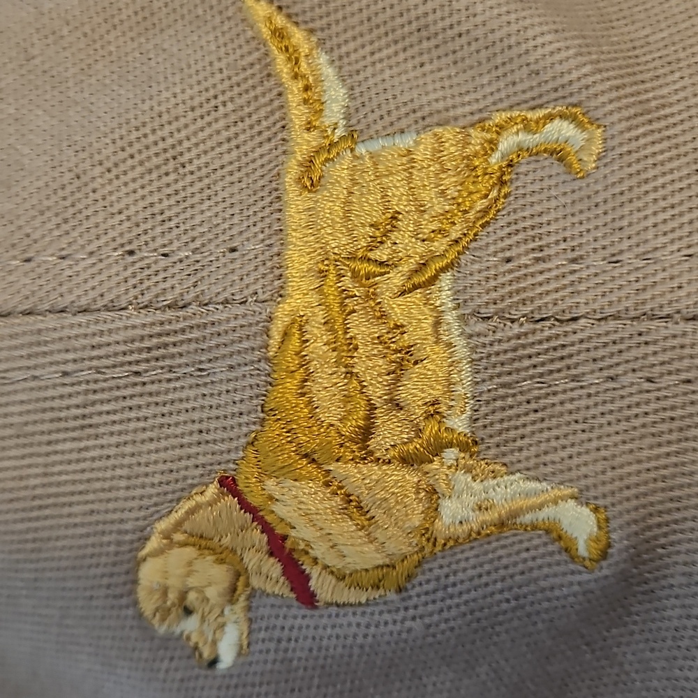Cap - Yellow Lab - Picture 5 of 8